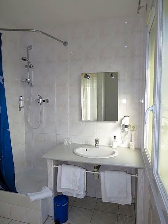 Hôtel Evian Express - Terminus