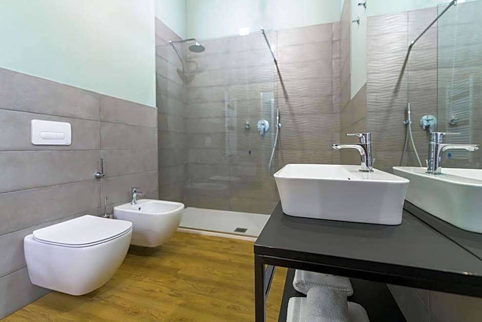 Regina del Garda Suite