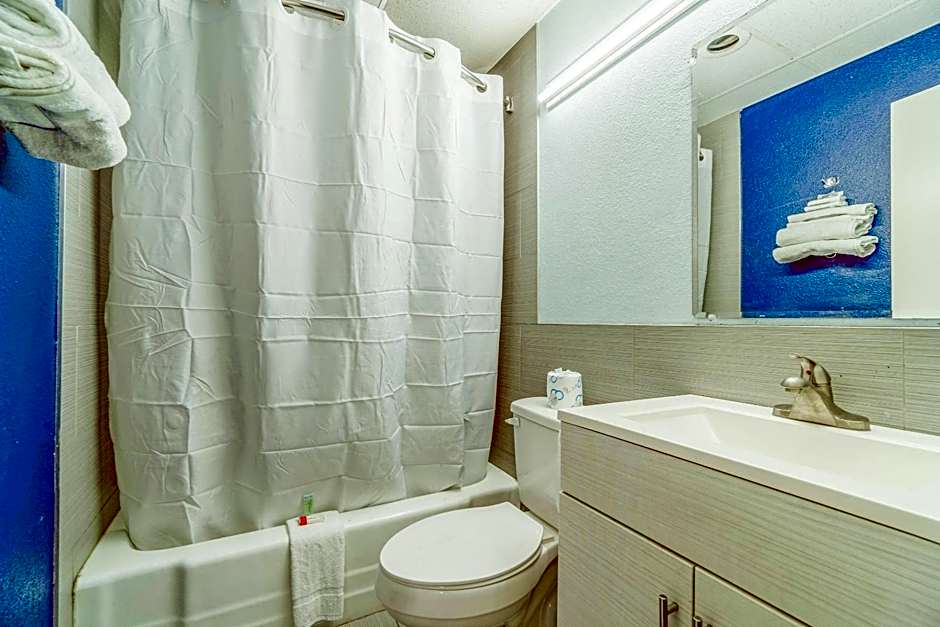 Budget Inn by OYO Frederick US-183