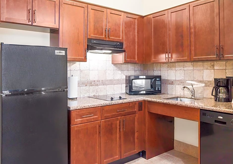 Staybridge Suites El Paso Airport Area By IHG