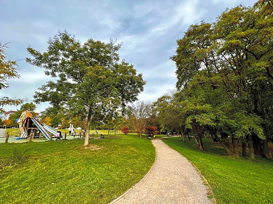 Grand Petit Hotel ex Shato Gesson