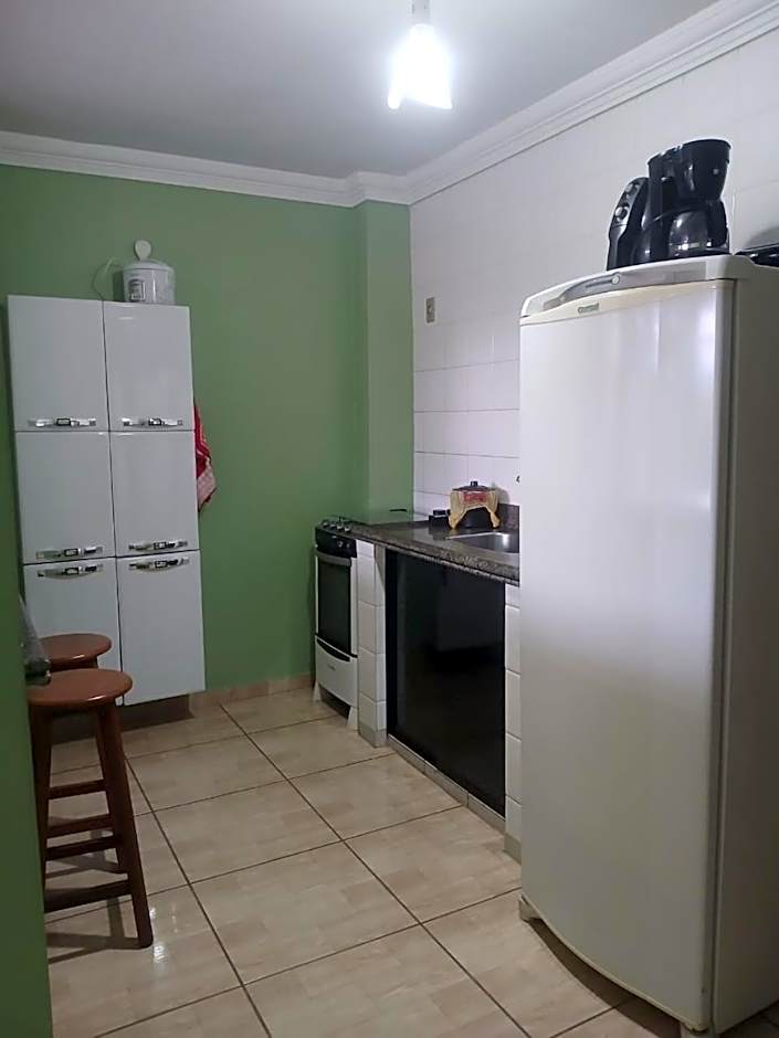 Paradise Hostel e Suítes