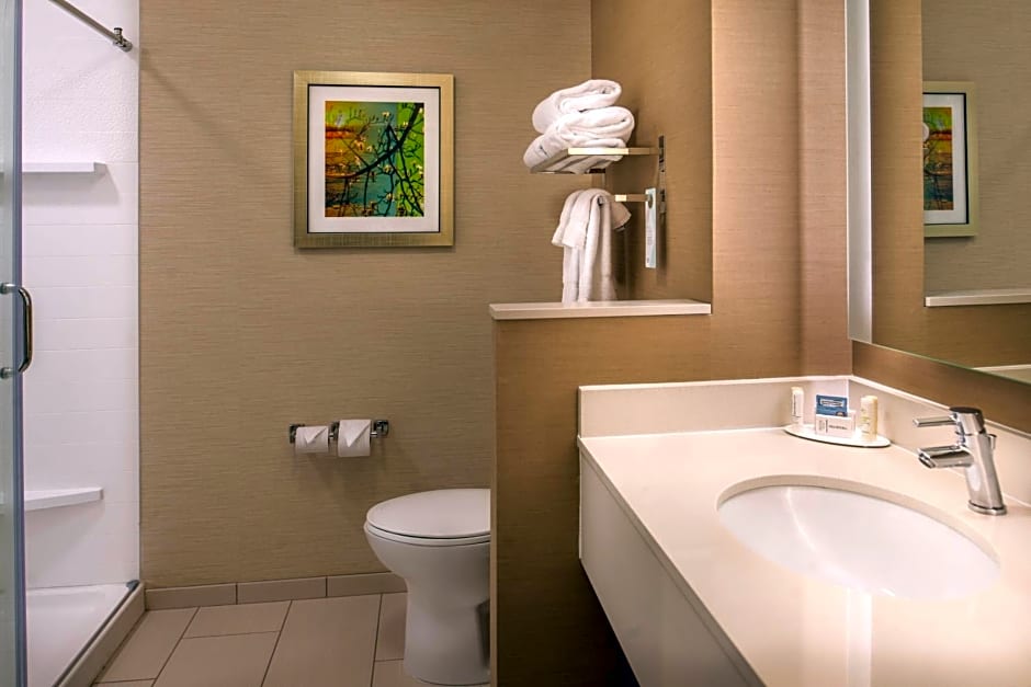 Fairfield Inn & Suites by Marriott St. Louis Westport