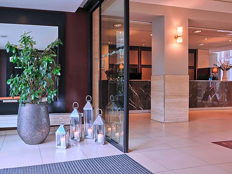 Adina Apartment Hotel Berlin Checkpoint Charlie