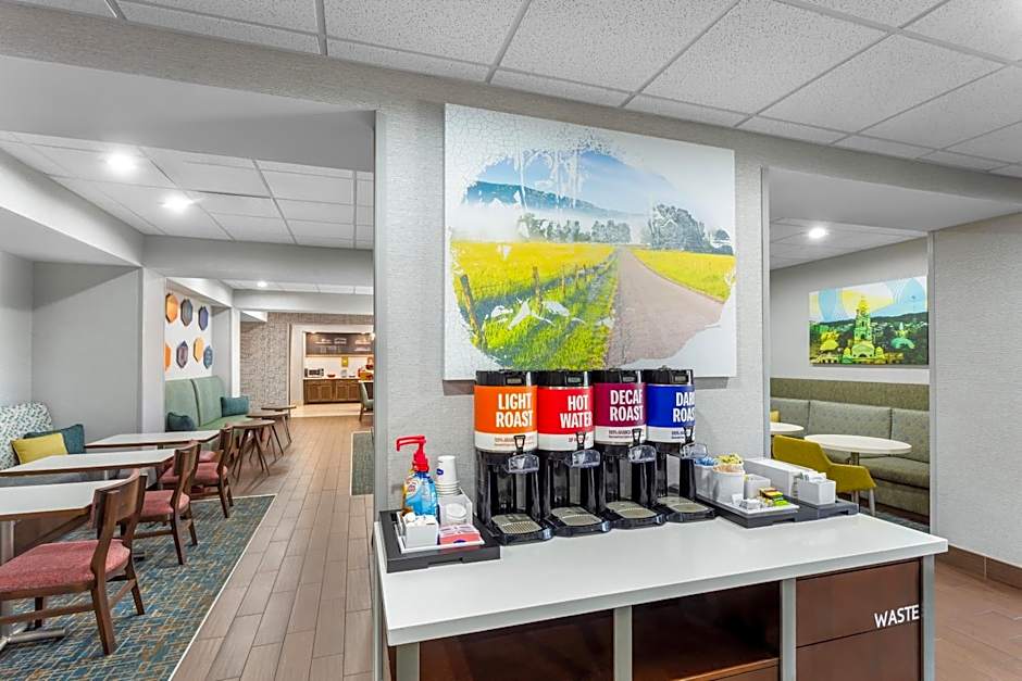 Hampton Inn By Hilton Huntington University Area