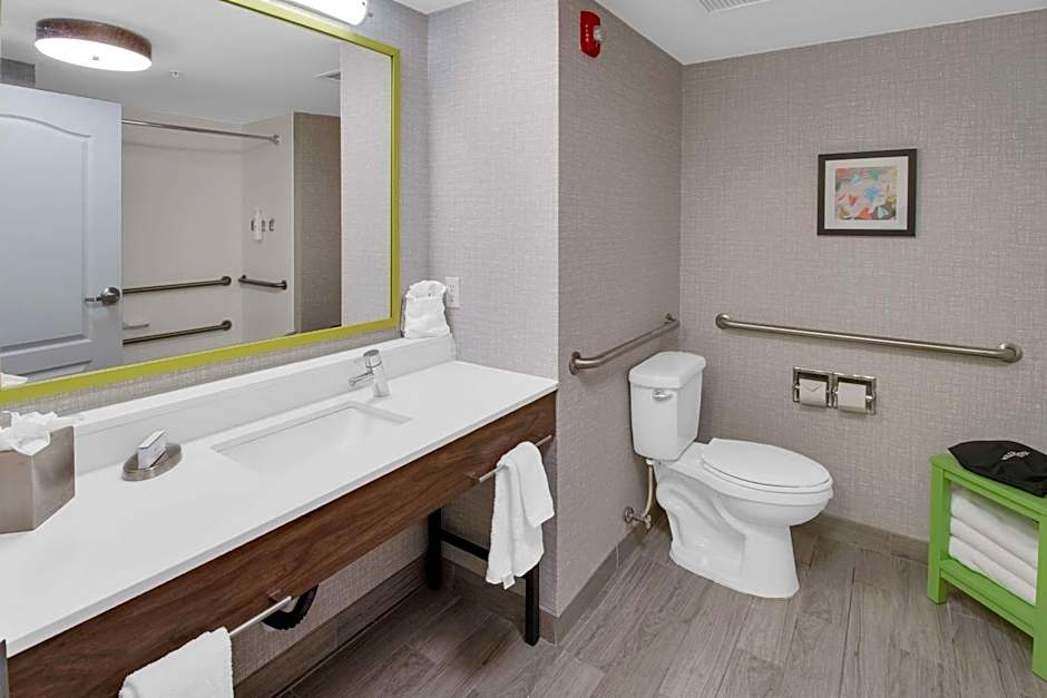 Hampton Inn By Hilton & Suites Sarasota/Bradenton-Airport