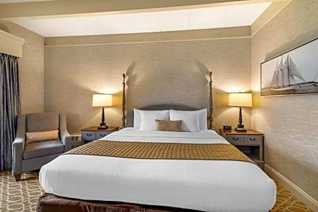 Queen Room with Two Queen Beds and  Sofa Bed - Non-Smoking