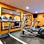 Holiday Inn Express Crestwood By IHG