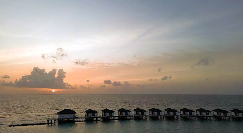 ROBINSON NOONU - All Inclusive                                                            