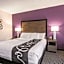 La Quinta Inn & Suites by Wyndham Portland DT/Maine Med