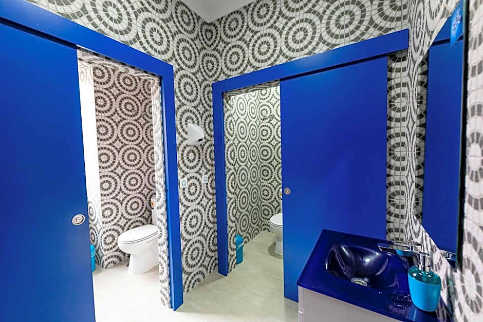 Help Yourself Hostels - Parede