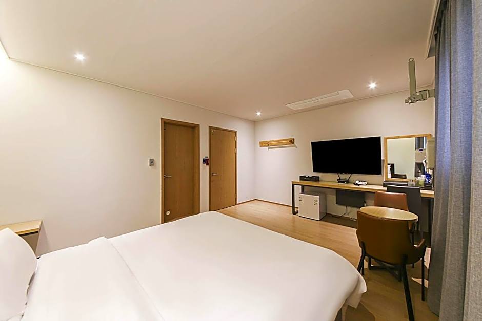 Orayeon Tourist Hotel Yeongwol