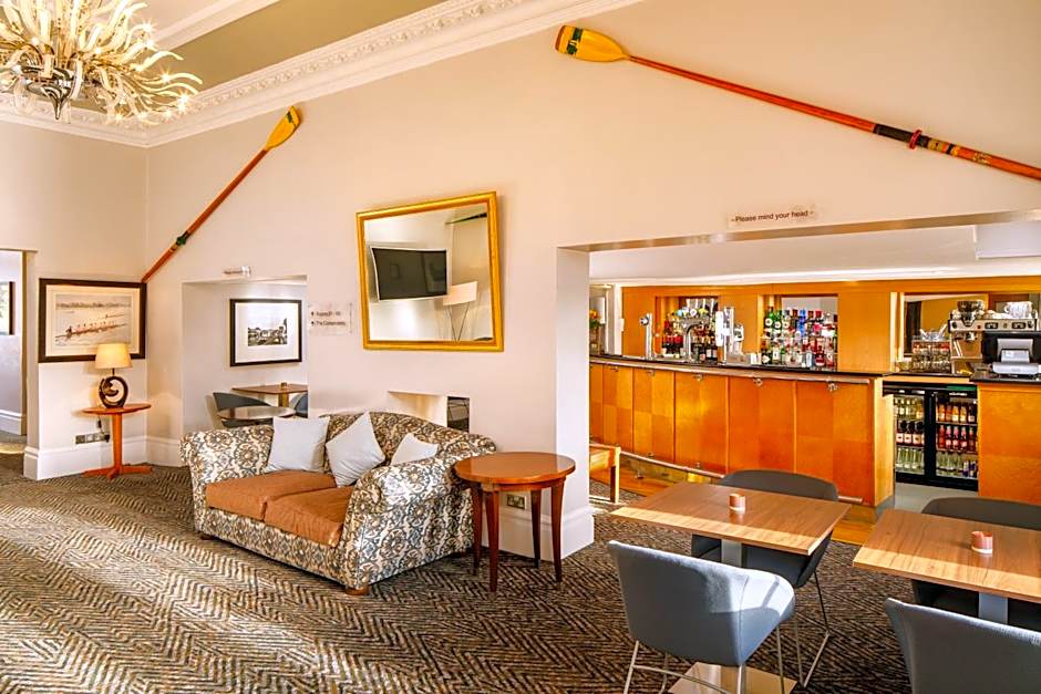 Sunday London Staines-upon-Thames Heathrow T5