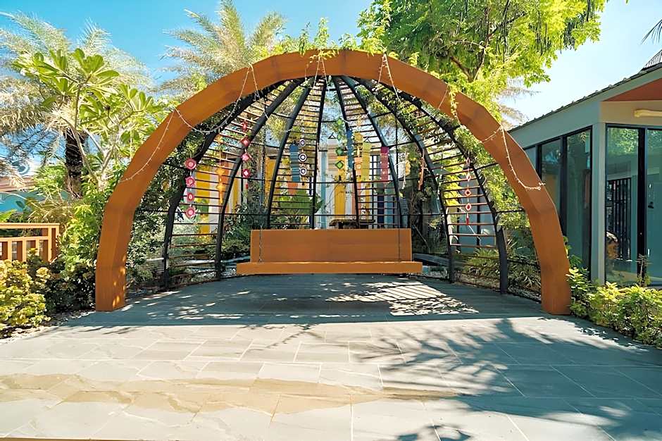 Rawayana West Villas & Kids Park