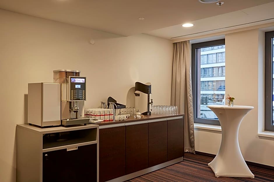 HYPERION Hotel Hamburg City, Trademark Collection by Wyndham