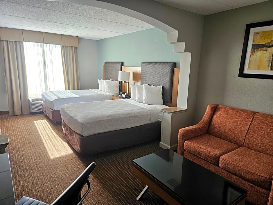 Wingate by Wyndham Greensboro-Coliseum