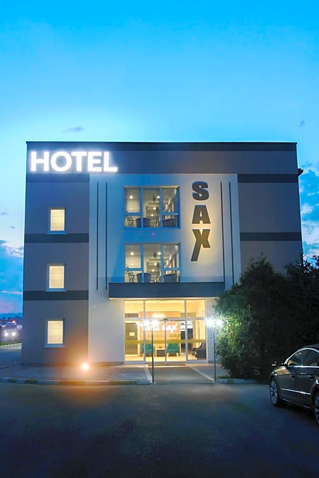 Hotel SAX Gračanica
