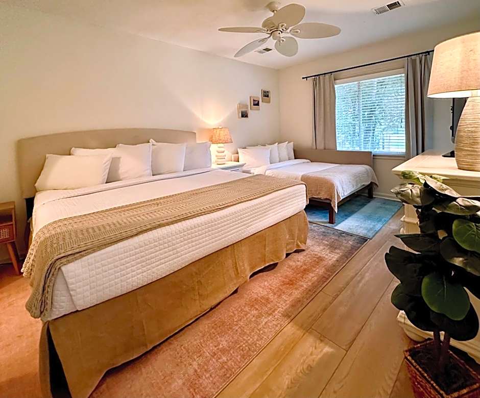 Golf/ Beach Penthouse Condo