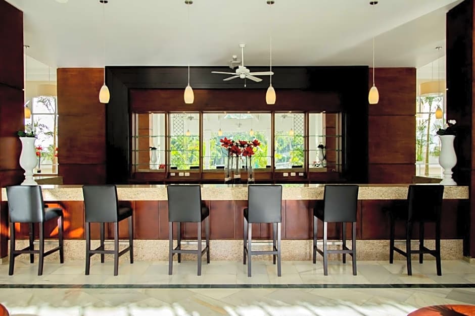 Bahia Principe Luxury Runaway Bay - Adults Only All Inclusive