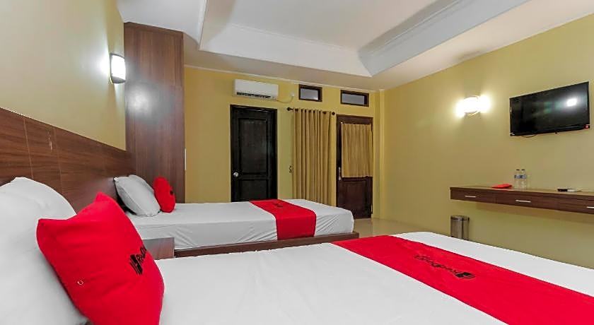 RedDoorz near Taman Samarendah Samarinda