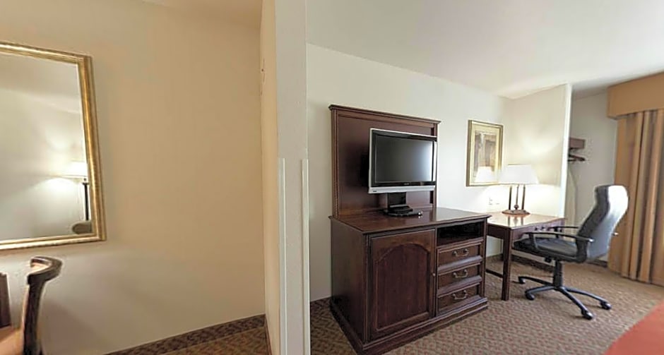 Holiday Inn Express Hotel & Suites Cherry Hills, an IHG Hotel