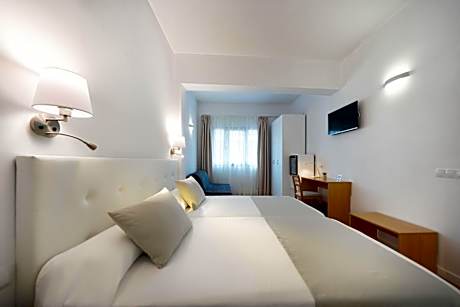 Superior Family Room