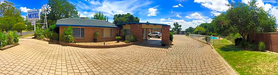 Orana Windmill Motel
