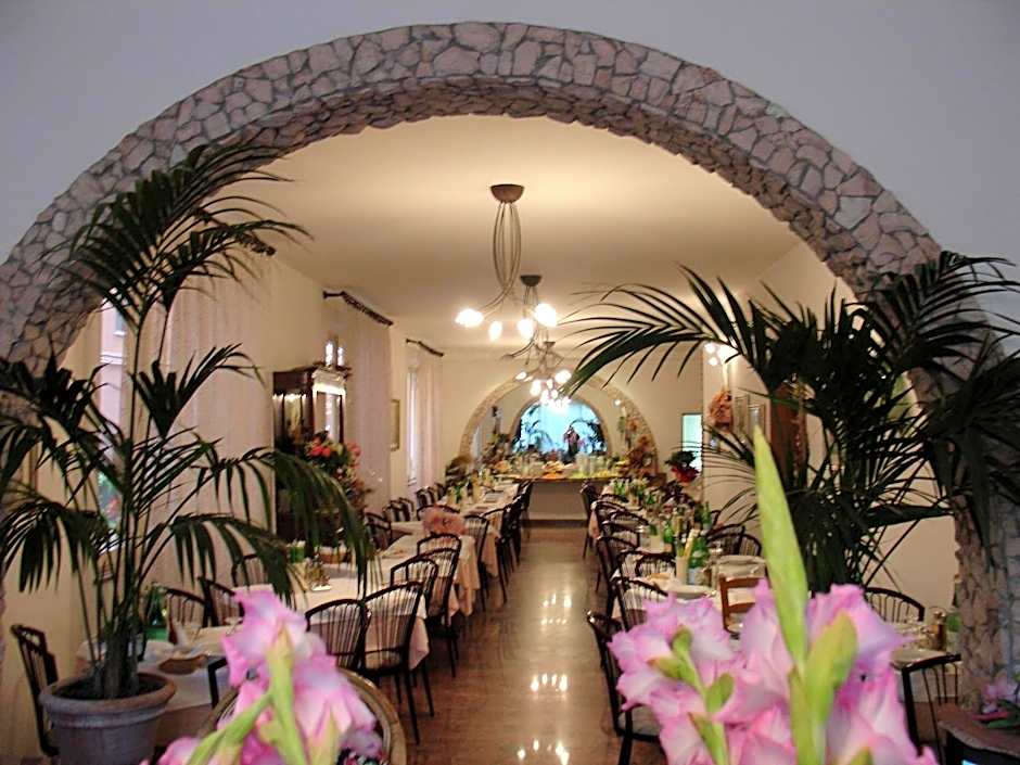 Hotel Pensione Ornella