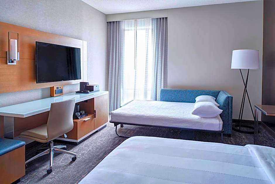 Auburn Hills Marriott Pontiac