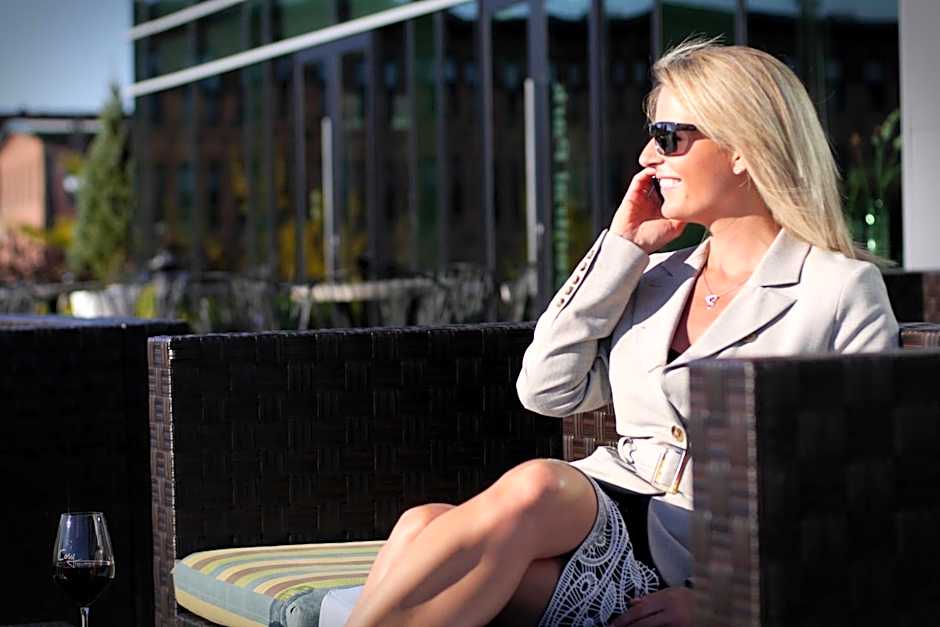 Grand Times Hotel Sherbrooke