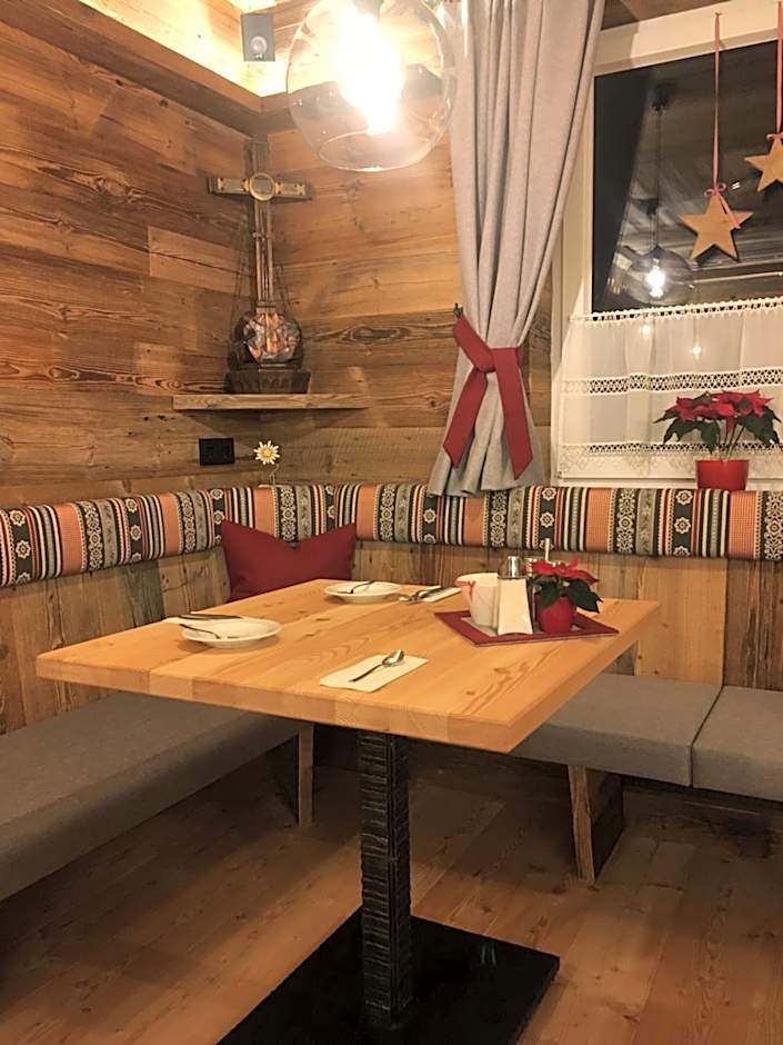 Pension und Apartment Edelweiß