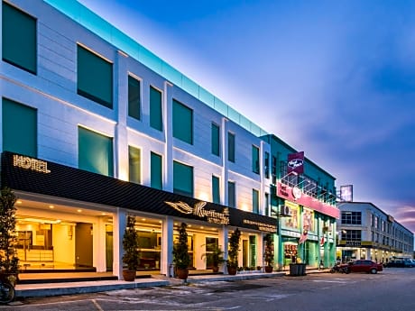 Riverfront Sentral Boutique Hotel