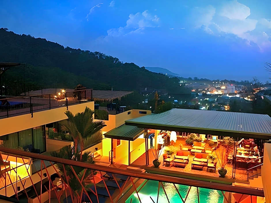 CC’s Hideaway Hotel