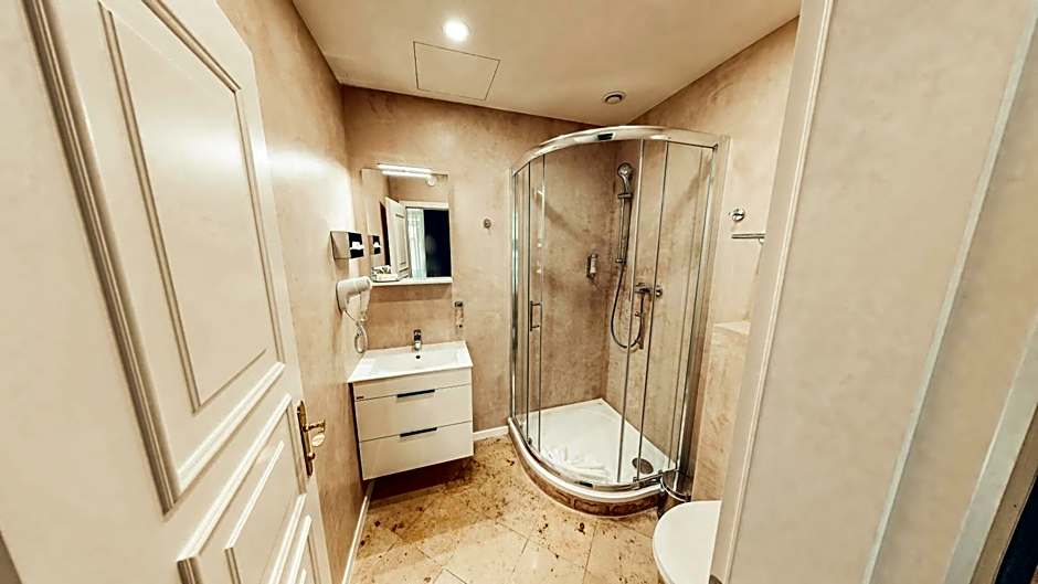 Alfons Boutique Hotel