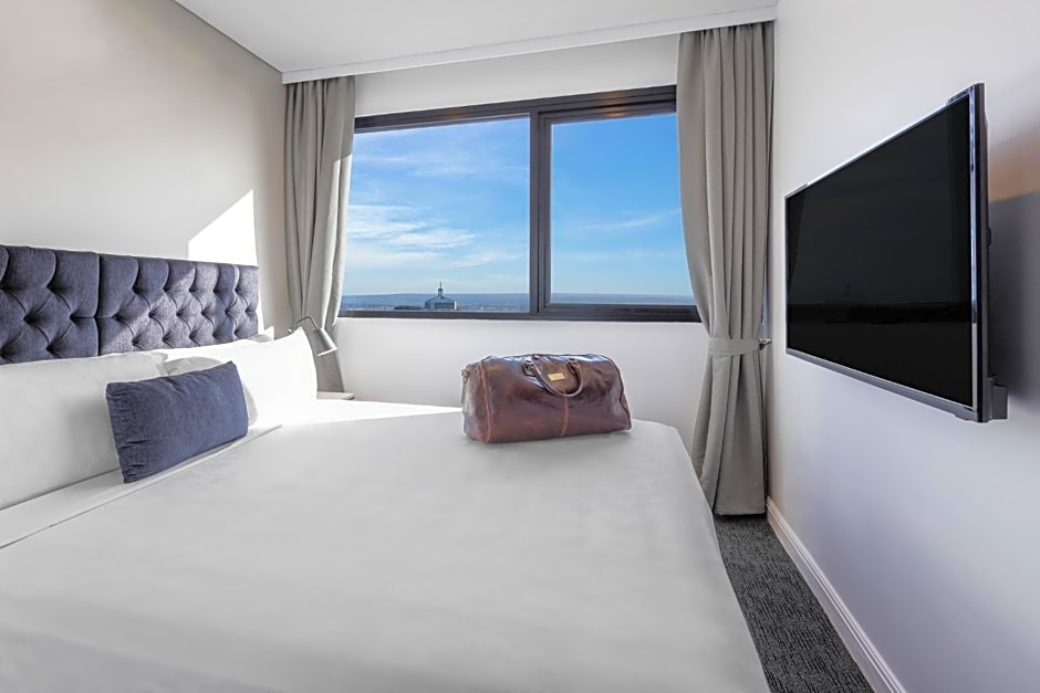 Meriton Suites Kent Street