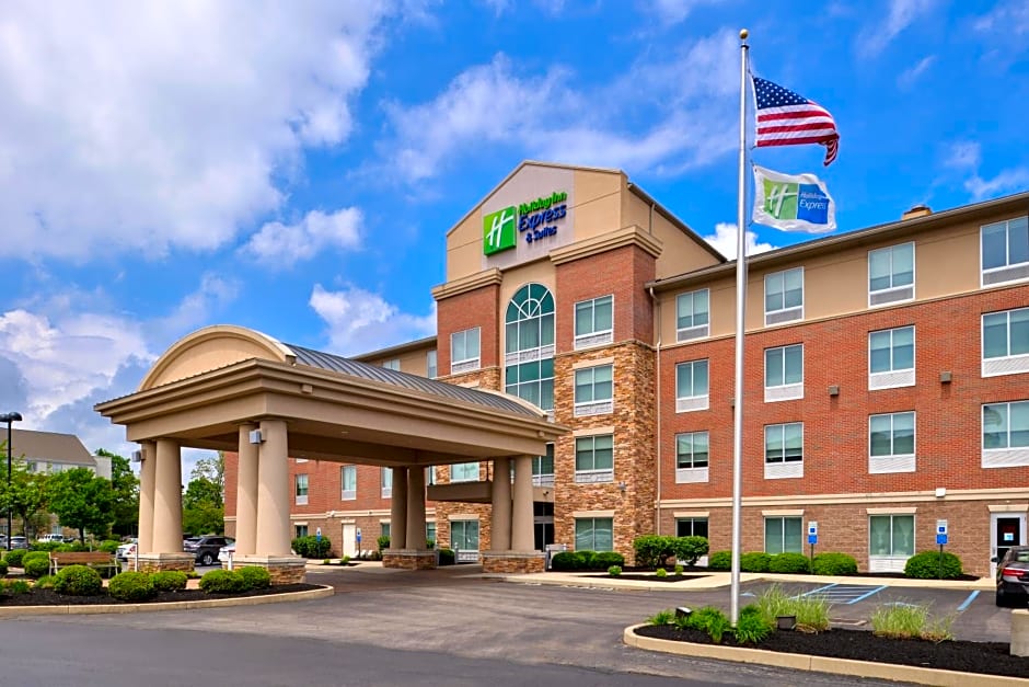 Holiday Inn Express Hotel & Suites Cincinnati - Mason