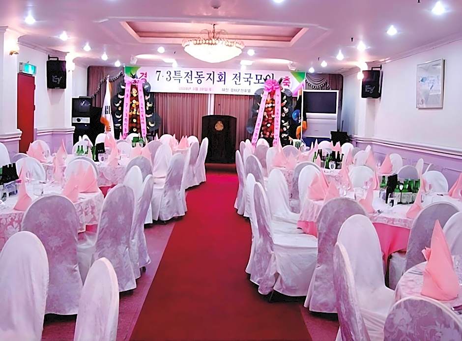 Kyungha Spa Hotel