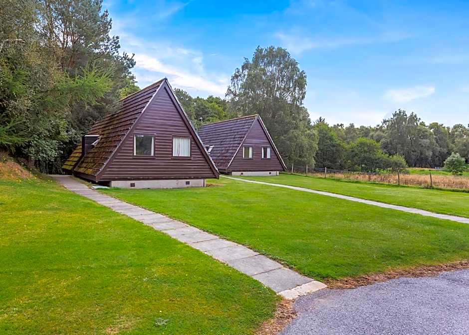 Delny Highland Lodges