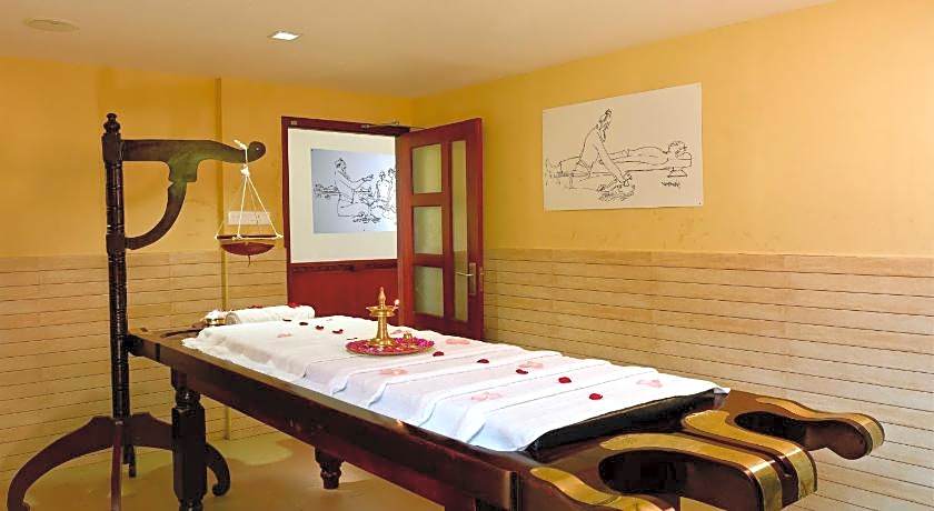 Clouds Valley Leisure Hotel