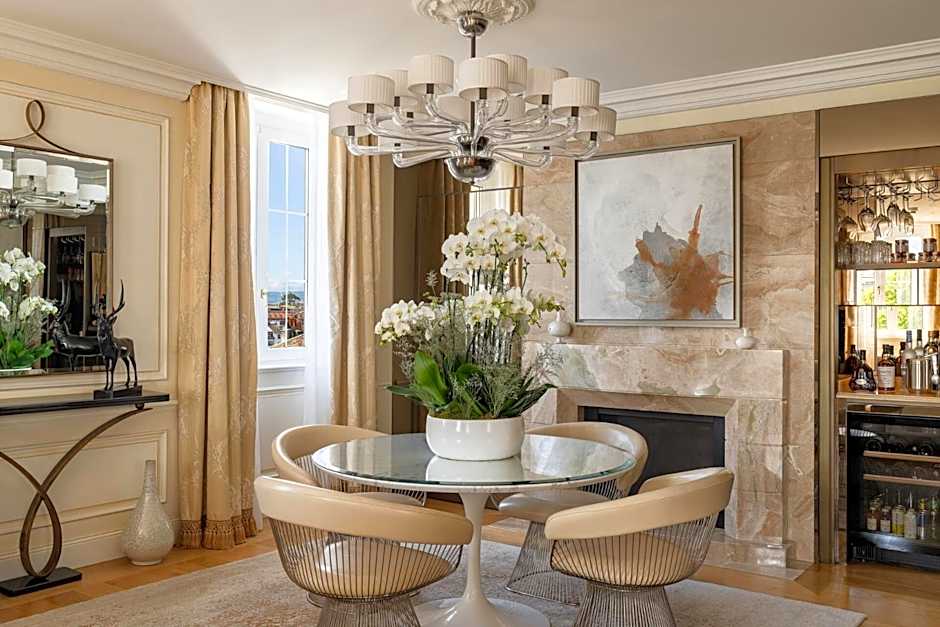 Four Seasons Hotel Des Bergues Geneva