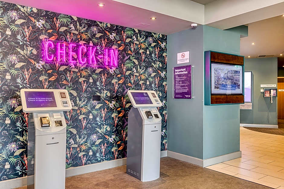 Premier Inn Southampton City Centre - West Quay