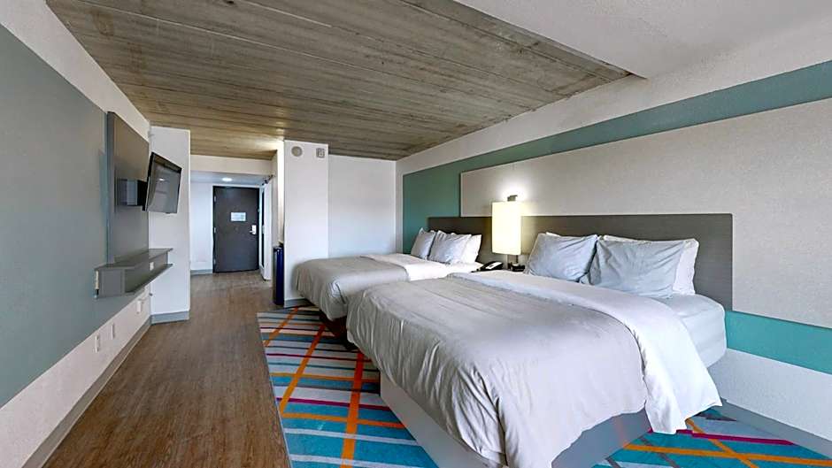 voco College Station Aggieland