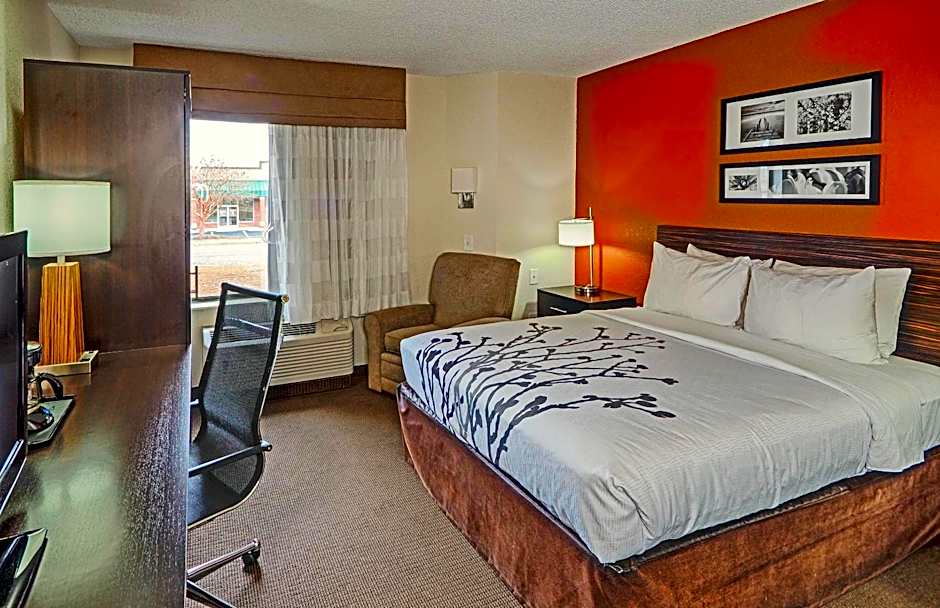 Sleep Inn & Suites Spring Lake - Fayetteville near Fort Bragg