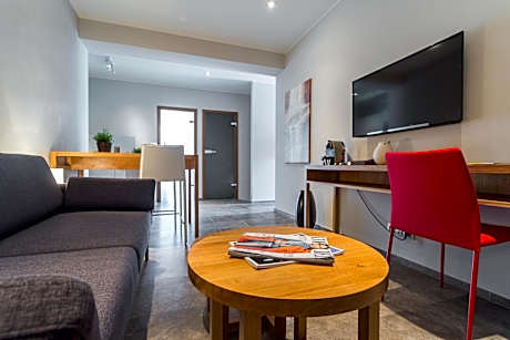 One-Bedroom Apartment with Terrace