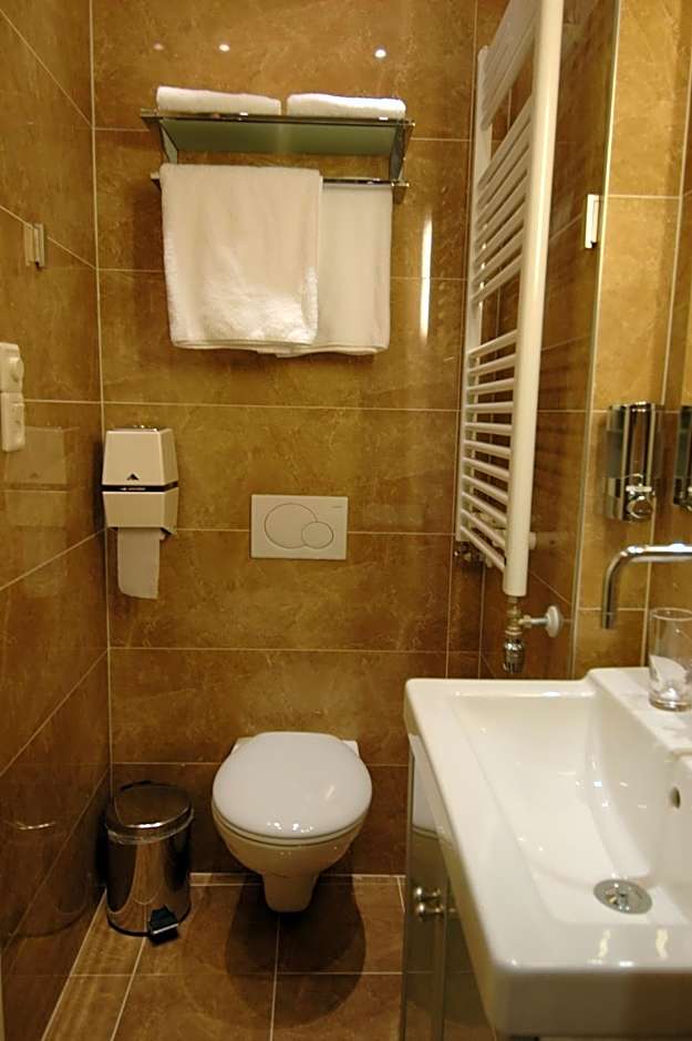 B&B Wladimir Studios