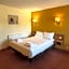 Tollgate Hotel & Leisure