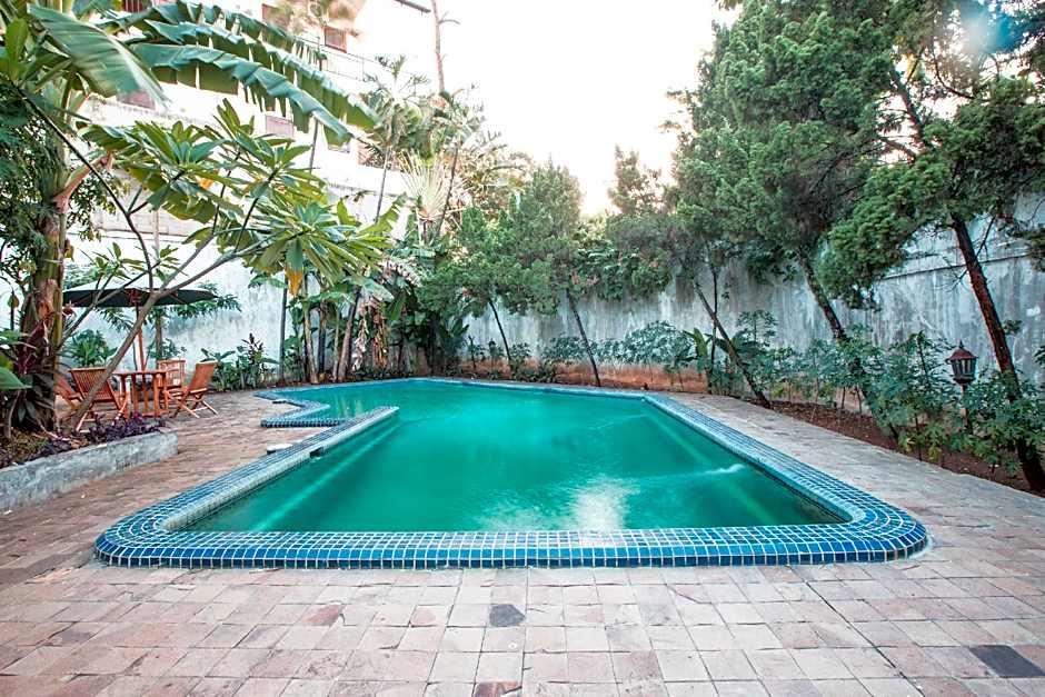 Capital O 332 Residence G17 Kemang