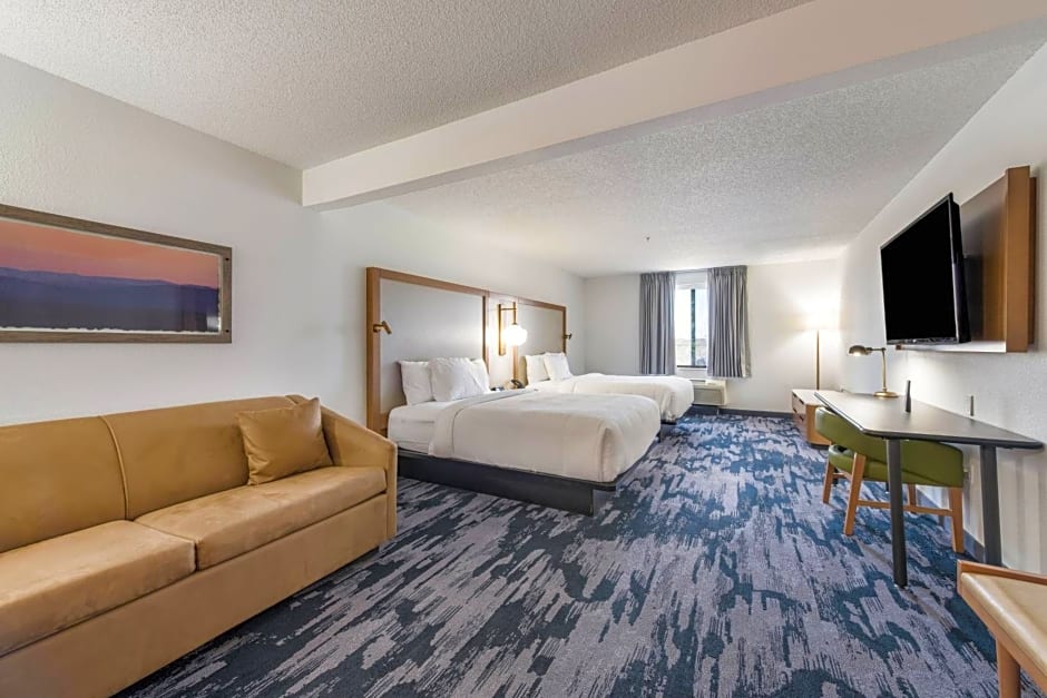 Fairfield by Marriott Inn & Suites Greensboro Coliseum Area