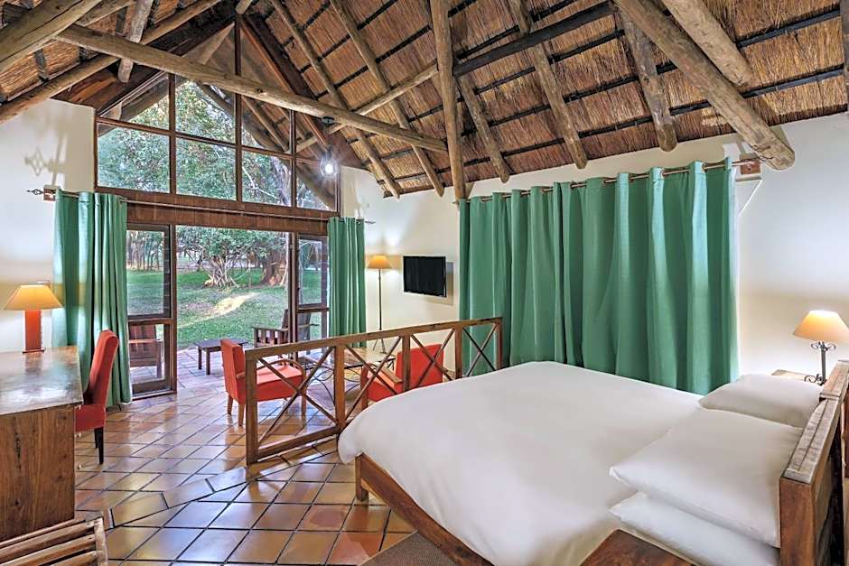 Protea Hotel Lusaka Safari Lodge