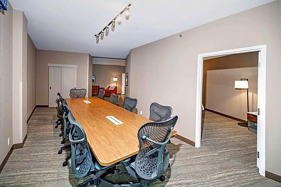 Hampton Inn by Hilton Ottawa